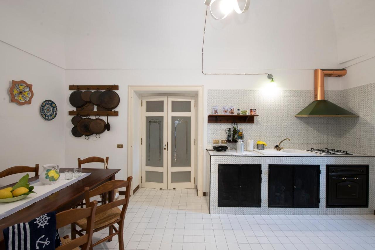 Appartamento House Amalfi - Terrace & Seaview Atrani Esterno foto